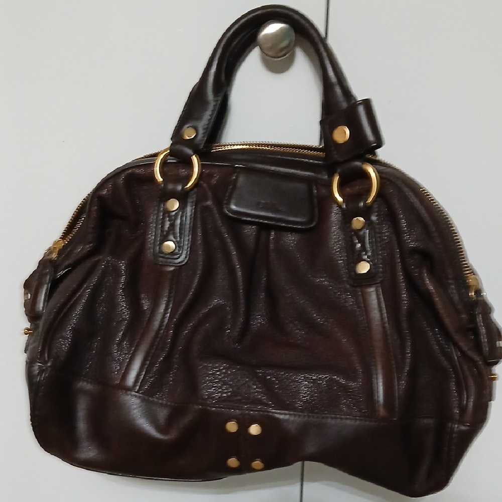 Cole Haan Elegant Brown Leather Handbag w/3 inside compartments,LG zipper pocket